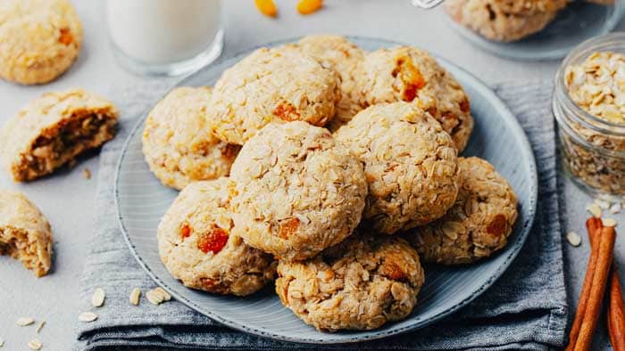 Oatmeal Apricot Cookies: Vegan Recipe